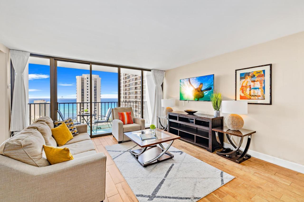 הונולולו Waikiki Banyan 1Br With Great Ocean Views, Steps To Beach & Parking! מראה חיצוני תמונה