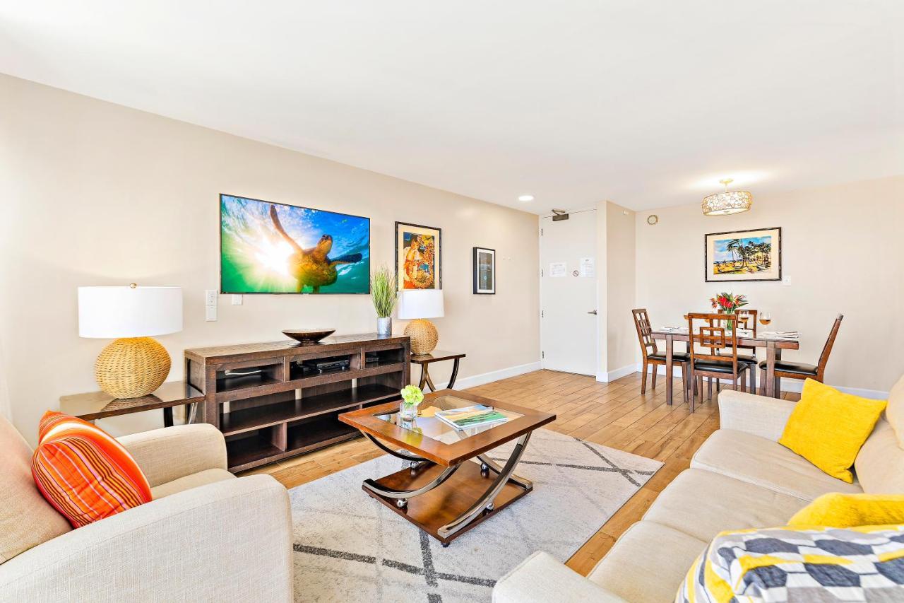 הונולולו Waikiki Banyan 1Br With Great Ocean Views, Steps To Beach & Parking! מראה חיצוני תמונה