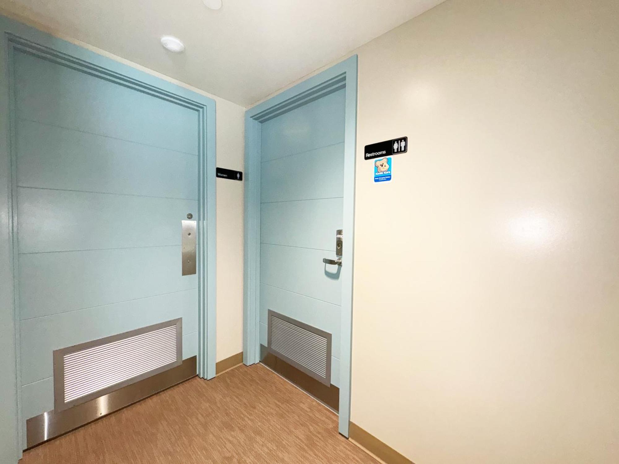 הונולולו Waikiki Banyan 1Br With Great Ocean Views, Steps To Beach & Parking! מראה חיצוני תמונה